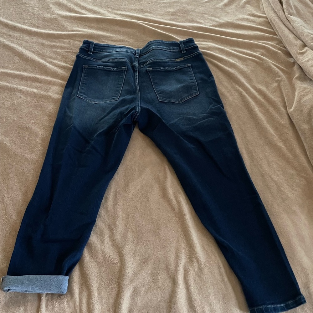 Plus Size KanCan™ High Rise
Dark Button Fly Cropped Jean - Picture 4 of 6